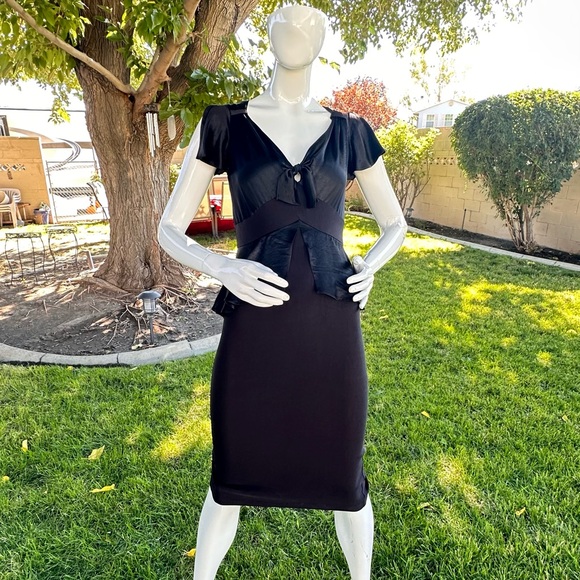 Stop Staring Black Pencil Skirt - Picture 1 of 8